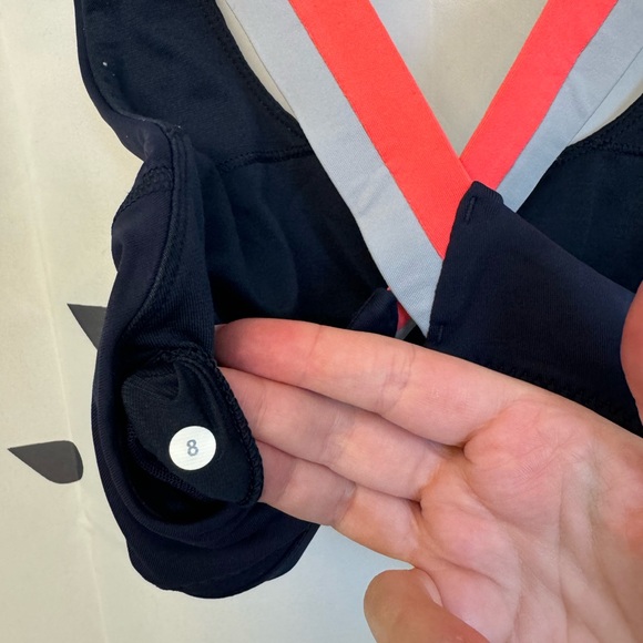 Lululemon Run Stuff Your Bra - Picture 3 of 3